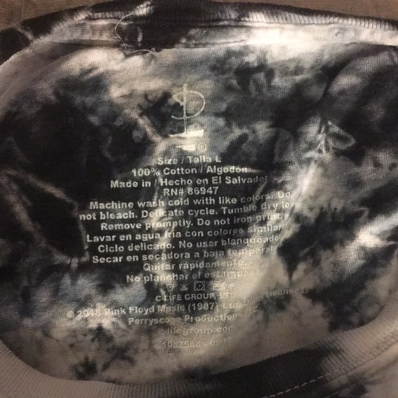 NWOT Pink Floyd tie dye long sleeve top - Picture 4 of 4